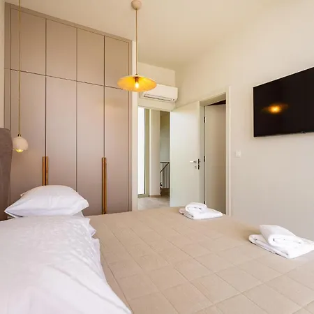 Pet Friendly In With Sauna Holiday home Bibinje